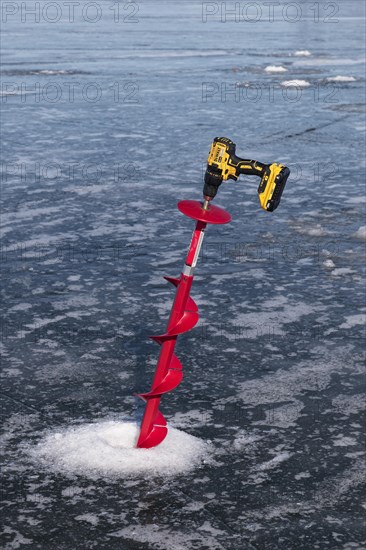 Winter riverscape, ice drill, detail, Saint Lawrence River, Province of Quebec, Canada, North America