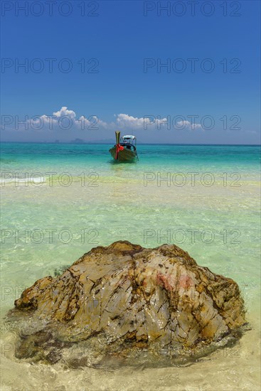 Fishing boat, wooden boat, bathing beach, swimming, bathing, bay, bay, sea, ocean, Andaman Sea, tropical, island, rock, rock, water, beach, beach holiday, Caribbean, environment, clear, clean, peaceful, picturesque, stone, sea level, climate, travel, tourism, natural landscape, paradisiacal, beach holiday, sun, sunny, holiday, dream trip, holiday paradise, paradise, coastal landscape, nature, idyllic, turquoise, Siam, exotic, travel photo, beach landscape, sandy beach, Phi Phi Island, Thailand, Asia