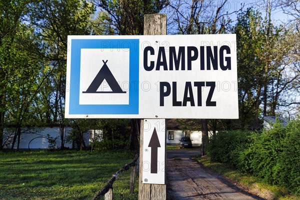 Sign with inscription campsite, pictogram tent, Bugac puszta, Kiskunsag National Park, Hungary, Europe