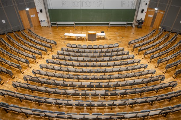 View from above into an empty lecture theatre with rows of seats and lectern, interior photo, Department of Mechanical Engineering, Technical University of Munich, TUM, Garching, Bavaria, Germany, Europe