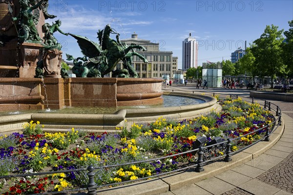 Mendebrunnen, Leipzig Opera House and Winter Garden Tower, Augustusplatz, Leipzig, Saxony, Germany, Europe