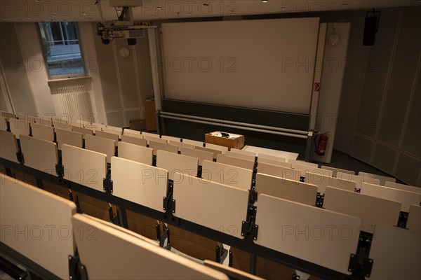 Rows of seats in a small empty lecture theatre, interior photo, Department of Mechanical Engineering, Technical University of Munich, TUM, Garching, Bavaria, Germany, Europe