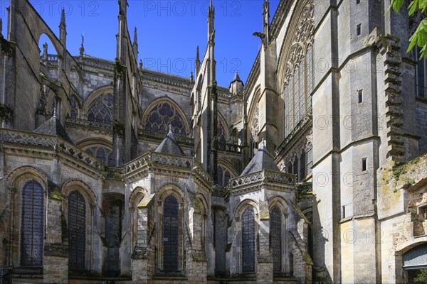 Choir and choir chapels, Romanesque-Gothic Saint-Julien du Mans Cathedral, Le Mans, Sarthe department, Pays de la Loire region, France, Europe