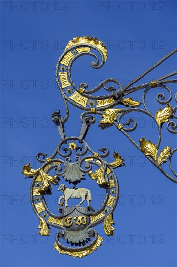 Wrought iron nose shield with lamb, Kaufbeuern, Allgaeu, Swabia, Bavaria, Germany, Europe