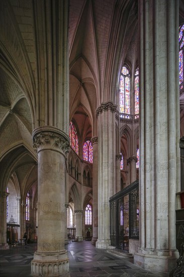 Choir ambulatory, Romanesque-Gothic Saint-Julien du Mans Cathedral, Le Mans, Sarthe department, Pays de la Loire region, France, Europe