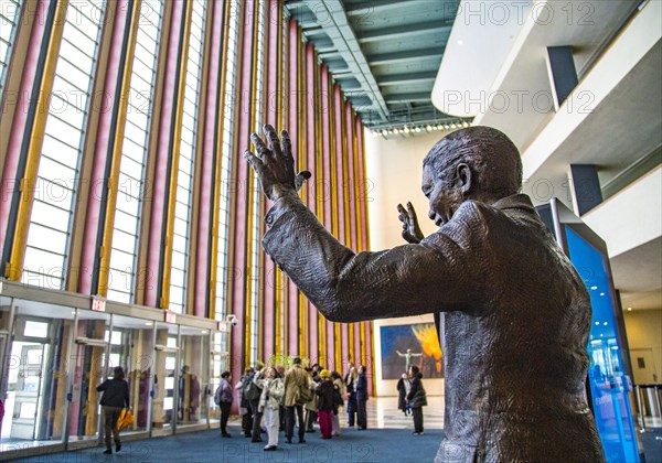 Statue of Nelson Mandela in the entrance hall of the UN headquarters in New York