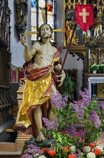 Jesus figure with floral decoration, St Martin's Church, Kaufbeuern, Allgaeu, Swabia, Bavaria, Germany, Europe
