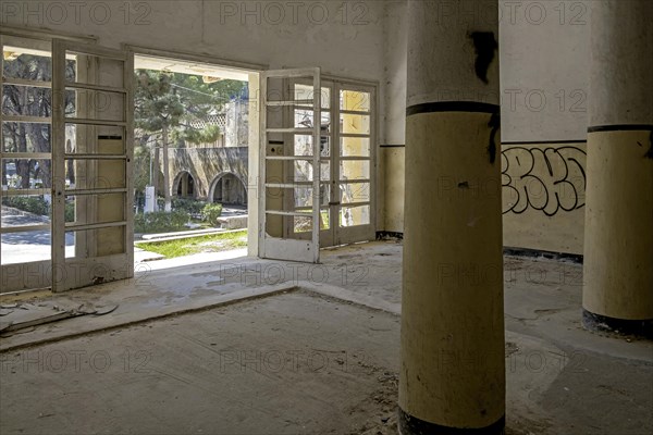 Ruins in the ghost town of Eleousa, former sanatorium for tuberculosis, Lost Place, Rhodes, Dodecanese, Greek island, Greece, Europe