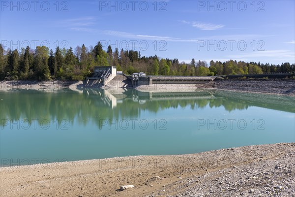 Lech barrage at Forggensee, Lech, power station, head reservoir, flood protection, flood regulation, energy generation, energy storage, gravel bank, partially drained, Rosshaupten, Ostallgaeu, Allgaeu, Bavaria, Germany, Europe