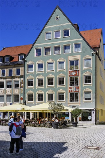 Painted pointed gable facade, Rathausplatz, Kempten, Allgaeu, Bavaria, Germany, Europe