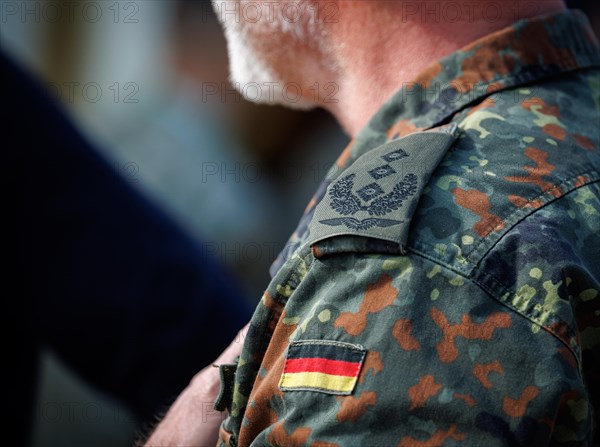 Symbolic image on the subject of Bundeswehr ranks: Air Force colonel, staff officer, taken during the NATO Steadfast Defender exercise and the German part of the exercise, Quadriga 2024, in Pabrade, 29 May 2024