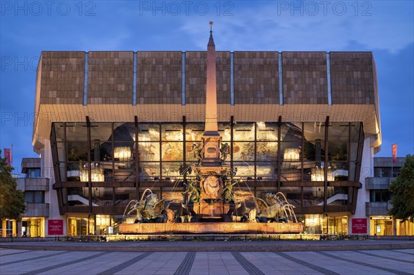 Gewandhaus, Konzerthaus, Mendebrunnen, Augustusplatz, evening mood, blue hour, Leipzig, Saxony, Germany, Europe