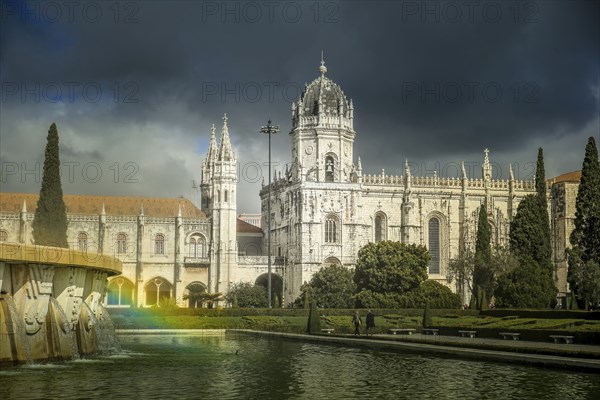 Hieronymites Monastery with a rainbow on the fountain