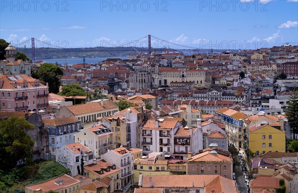 View from the viewpoint Miradouro da Graça, also Sophia de Mello Breyner Andresen, city view, historic city centre, bridge 25 de Abril, river Tejo, Lisbon, Portugal, Europe