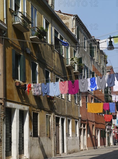 Alley in the Castello district of Venice