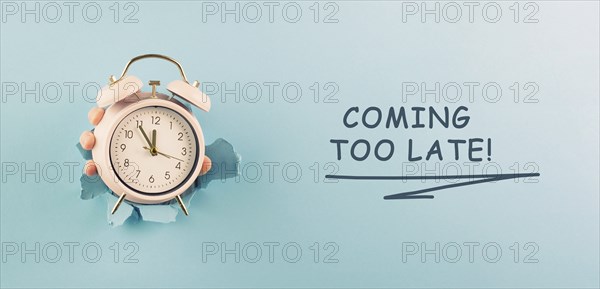 Alarm clock, coming too late, time management, reminder and planning, finish a deadline, timetable and stress, countdown