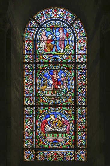 Romanesque stained glass window of the nave, Romanesque-Gothic Saint-Julien du Mans Cathedral, Le Mans, Sarthe department, Pays de la Loire region, France, Europe