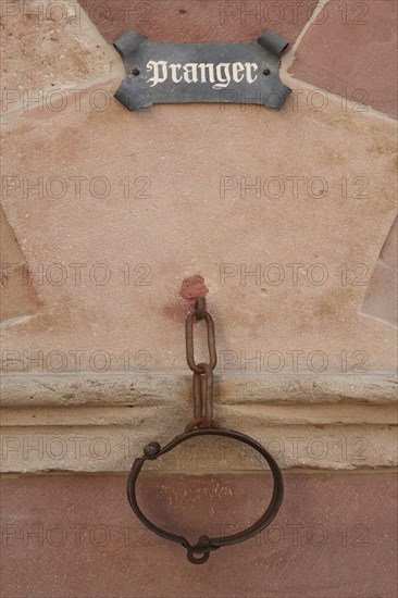 Historical pillory, pillory post, inscription, chain, fittings, metal ring, metal, ring, Middle Ages, town hall, Erbach, Hesse, Odenwald, Germany, Europe