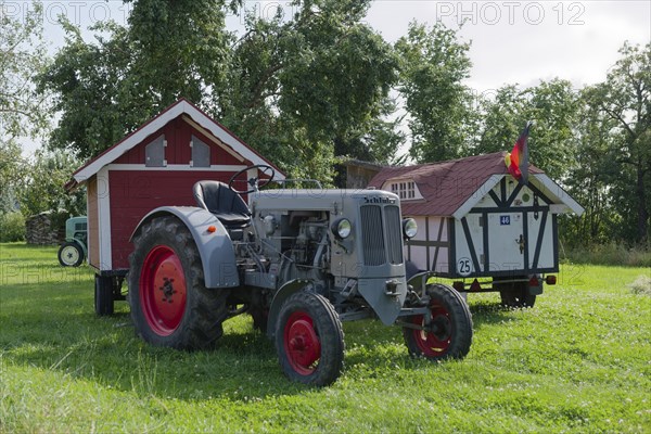 Nostalgic tractors with sleeping car trailers, half-timbered, wood, Schwäbisch Hall, Hohenlohe, Heilbronn-Franken, Baden-Württemberg, Germany, Europe