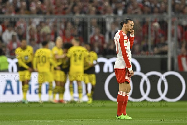 Goal celebration at Borussia Dortmund, disappointment at Leroy Sane FC Bayern Munich FCB (10), German Classico FC Bayern Munich FCB vs. Borussia Dortmund BVB, Allianz Arena, Munich, Bavaria, Germany, Europe