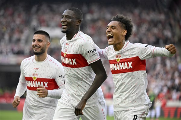 Goal celebration Serhou Guirassy VfB Stuttgart (09) with Enzo Millot VfB Stuttgart (08) and Deniz Undav VfB Stuttgart (26), MHPArena, MHP Arena Stuttgart, Baden-Württemberg, Germany, Europe