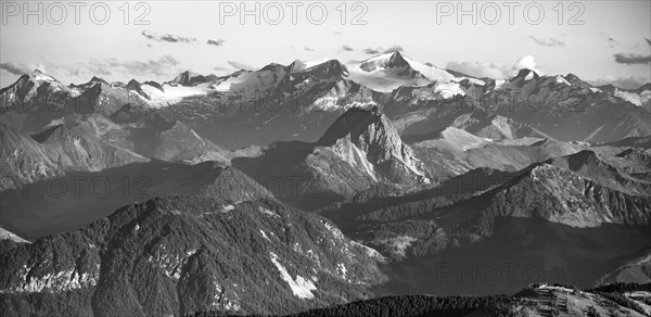 Black and white, view of GroÃŸvenediger and Venedigergruppe in the Hohe Tauern, dramatic mountain landscape, view from Scheffauer, Tyrol, Austria, Europe