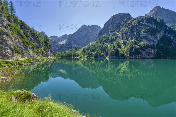 Tappenkarsee with Raucheck and Wildkarhöhe, reflection, mountain lake, RadstÃ¤tter Tauern, landscape conservation area, Kleinarl, Pongau, Salzburg