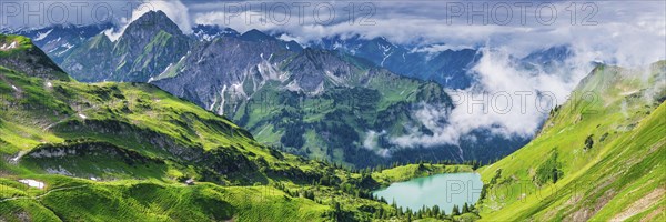 Panorama from Zeigersattel to Seealpsee, on the left behind the Höfats 2259m, AllgÃ¤u Alps, AllgÃ¤u, Bavaria, Germany, Europe