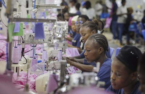 BENIN TEXTILE CORPORATION BENIN, Seamstresses in a textile factory in the industrial area near Cotonou, Benin, Glo-Djigbe, 07/03/2024, Africa