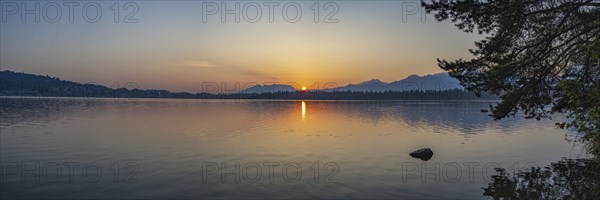 Sunrise, Hopfensee, near Füssen, OstallgÃ¤u, AllgÃ¤u, Upper Swabia, Swabia, Bavaria, Germany, Europe