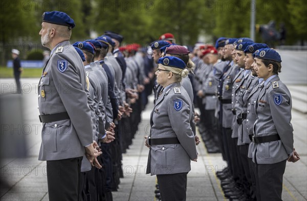 Soldiers from various armed forces during the final roll call at the Federal Ministry of Defence to pay tribute to the Bundeswehr's deployment in Mali