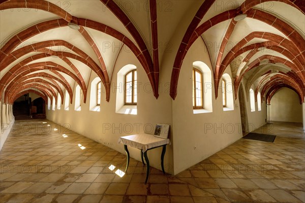 Ribbed vault in the cloister with leaning walls, Romanesque Benedictine abbey Kloster Seeon am Klostersee, Seeon-Seebruck, Chiemgau, Upper Bavaria, Bavaria, Germany, Europe