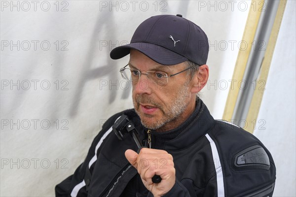 Richard Cluse (on his 60th day on hunger strike) explains in the press conference that Scholz will not be able to sit out a coming death of a hunger striker, as more deaths will follow. Hunger strike camp, Invalidenpark, Berlin, 23.05.2024