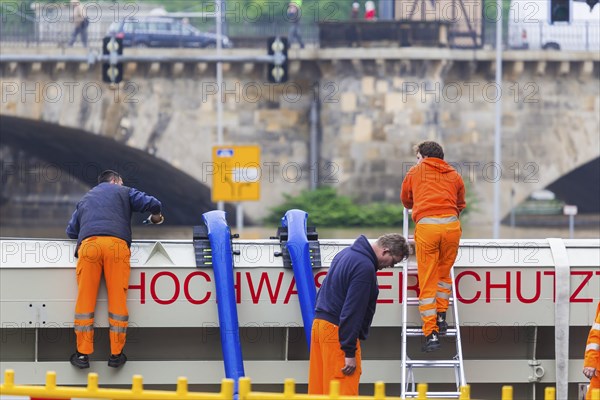 Ostra Ufer flood protection gate