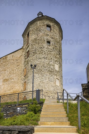 Plauen Castle, also known as the Castle of the Reeves, is a castle complex in the Schlossberg district of Plauen that has only been preserved in ruins