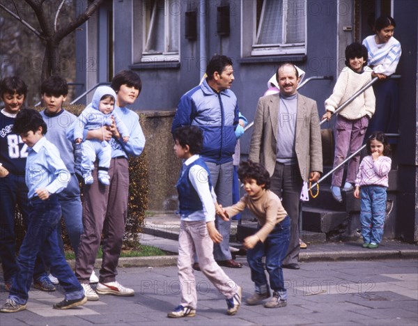 DEU, Germany: The historical slides from the times 80-90s events and persons from politics, culture, working life, medicine a.o. Ruhr area.families of migrants 80s