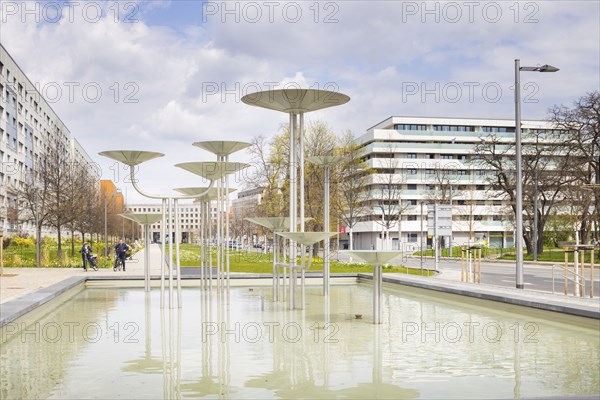 The bowl fountain by leonie Wirth, which was moved from Prager Strasse after a long break, now stands on Marienstrasse in Dresden's city centre