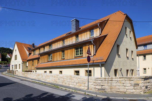 Mockritz is a district of Dresden in the city district of Plauen. Together with Kleinpestitz, it forms the statistical district Kleinpestitz Mockritz.Residential stable house and barn of a three-sided farm, today flats