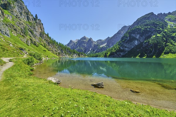 Tappenkarsee with Raucheck and Wildkarhöhe, alpine pasture, mountain lake, Radstätter Tauern, landscape conservation area, Kleinarl, Pongau, Salzburg