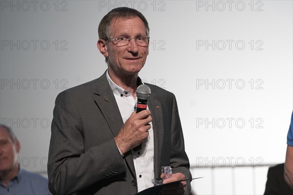 SPEYER, 21 MAY 2022, Presentation of the ASE Universal Astronaut Pin to Klaus-Dietrich Flade at the ASE, European Astronaut Reunion 2022 at the Technik Museum Speyer