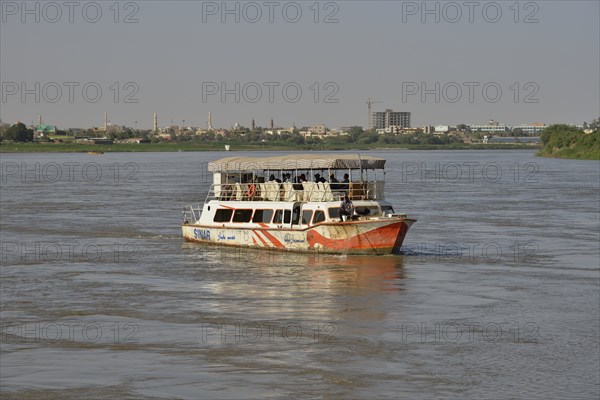 Sightseeing boat on the Nile, Kharthoum, Sudan, Africa