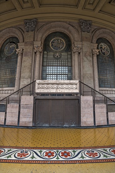 Staircase to the Palazzo della Borsa, built between 1907 and 1912, in Piazza de Ferrari, Genoa, Italy, Europe