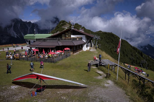 Hang glider, ramp, Panorama Restaurant Kreuzjoch, Schlick 2000, Fulpmes, Stubai Valley, Tyrol, Austria, Europe