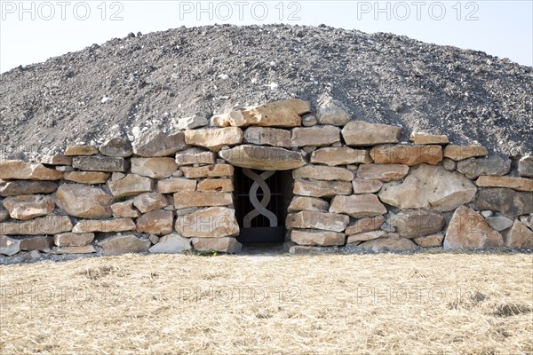 All Cannings, near Devizes, Wiltshire, UK 22nd September 2014 the newly completed modern-day neolithic style long barrow burial chamber, a columbarium or place for cremated remains in urns