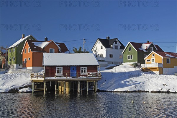 Henningsvaer on the Lofoten Islands in winter, Henningsvaer, Norway, Scandinavia, Europe