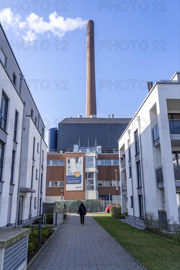 The Igony heating plant in Essen-Rüttenscheid, a district heating plant fuelled by natural gas, which supplies the Essen University Hospital and the Alfried Krupp Hospital, among others, and these residential buildings with district heating all year round, North Rhine-Westphalia, Germany, Europe