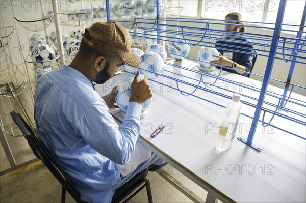 Anwar Khawaja Industries PVT. LTD produces footballs for the Bundesliga, among others. Sialkot, 23.08.2024. Photographed on behalf of the Federal Ministry for Economic Cooperation and Development