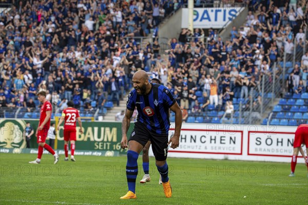 06/04/2024, Football 3rd division, Season 2023/24, Matchday 32: Waldhof Mannheim against SpVgg Unterhaching (6:1) . Cheers after the 4:1 by Terrence Boyd