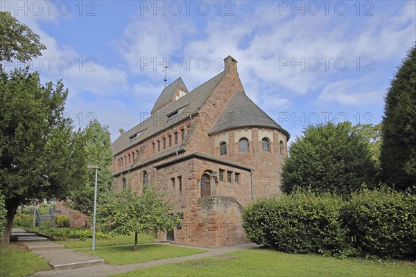 St Martin's built in 1908, Bad Münster am Stein-Ebernburg, Bad Kreuznach, Rhineland-Palatinate, Germany, Europe