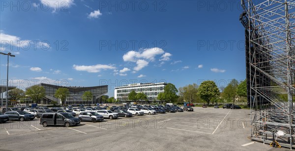 Temporary drive-in cinema, in the car park in front of Messe Essen, Grugahalle, large LED screen also allows film screenings in the sunshine, family film, effects of the corona crisis in Germany